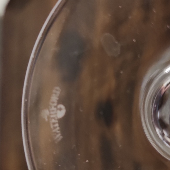 Set of 2 gorgeous Waterford Crystal toasting flutes! Excellent condition! - Picture 5 of 9